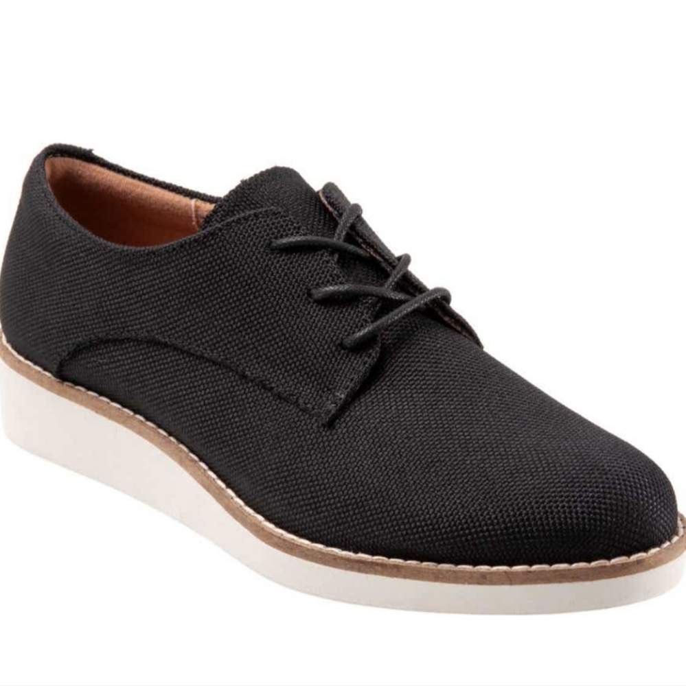 SoftWalk Willis Derby 8W Wide